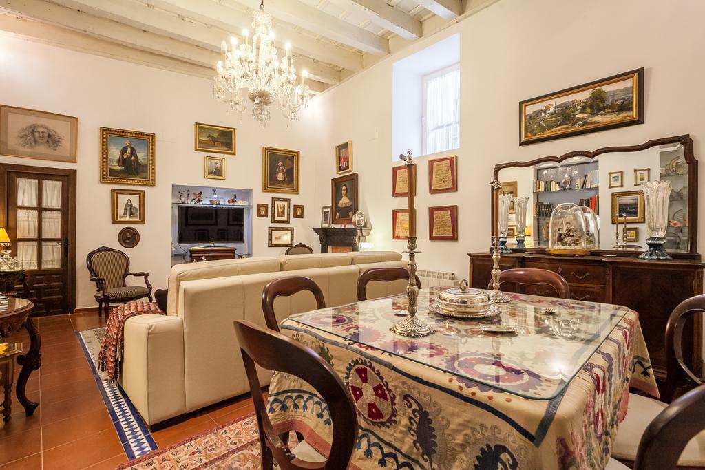 Casa Senorial En Sevilla Centro,Calle Marmoles Exterior photo
